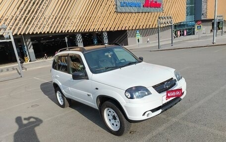 Chevrolet Niva I рестайлинг, 2016 год, 660 000 рублей, 3 фотография