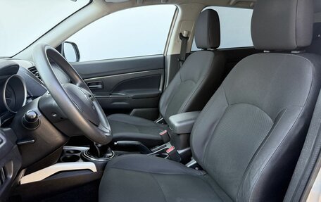 Mitsubishi ASX I рестайлинг, 2013 год, 950 000 рублей, 10 фотография
