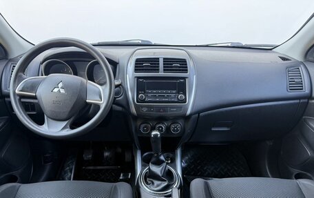Mitsubishi ASX I рестайлинг, 2013 год, 950 000 рублей, 12 фотография