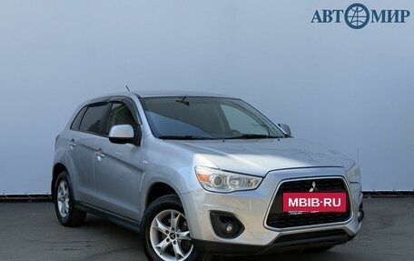 Mitsubishi ASX I рестайлинг, 2013 год, 950 000 рублей, 3 фотография