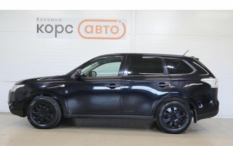 Mitsubishi Outlander III рестайлинг 3, 2013 год, 1 136 000 рублей, 2 фотография