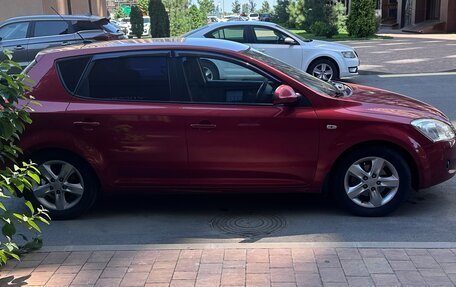 KIA cee'd I рестайлинг, 2008 год, 800 000 рублей, 3 фотография
