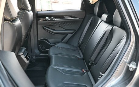 Geely Coolray I, 2025 год, 2 399 000 рублей, 9 фотография
