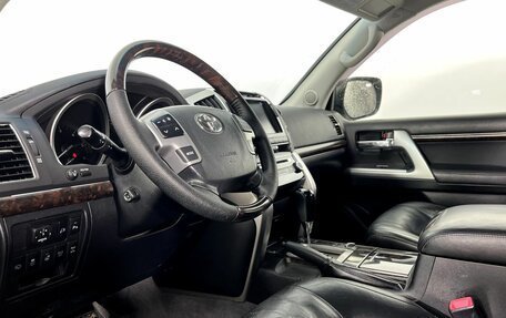 Toyota Land Cruiser 200, 2012 год, 3 150 000 рублей, 9 фотография