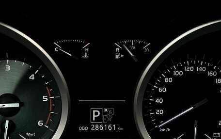 Toyota Land Cruiser 200, 2012 год, 3 150 000 рублей, 16 фотография