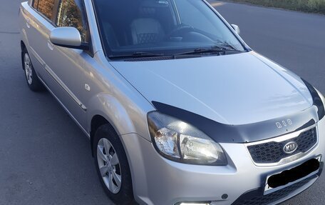KIA Rio II, 2010 год, 750 000 рублей, 3 фотография