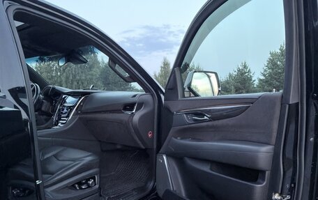 Cadillac Escalade IV, 2016 год, 3 970 000 рублей, 7 фотография