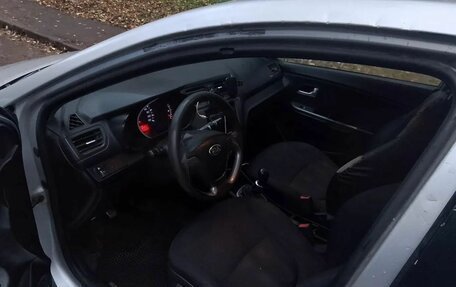 KIA Rio III рестайлинг, 2015 год, 360 000 рублей, 4 фотография
