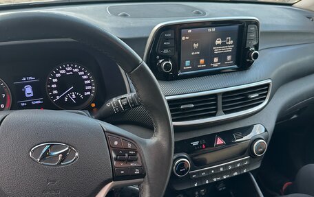 Hyundai Tucson III, 2020 год, 2 200 000 рублей, 6 фотография
