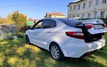 KIA Rio III рестайлинг, 2013 год, 899 999 рублей, 3 фотография