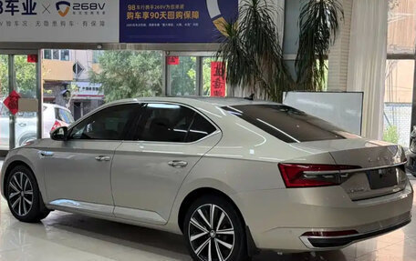 Skoda Superb III рестайлинг, 2022 год, 2 740 000 рублей, 6 фотография