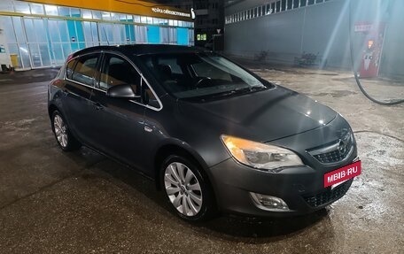 Opel Astra J, 2011 год, 730 000 рублей, 4 фотография