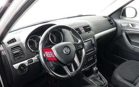 Skoda Yeti I рестайлинг, 2016 год, 1 319 000 рублей, 9 фотография