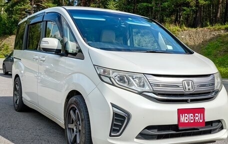 Honda Stepwgn IV, 2015 год, 1 700 000 рублей, 1 фотография