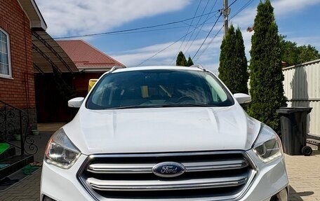 Ford Kuga III, 2017 год, 1 700 000 рублей, 1 фотография