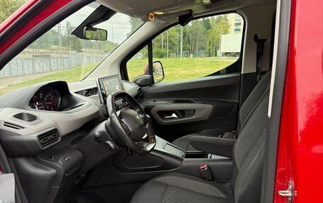 Peugeot Rifter I, 2018 год, 1 550 000 рублей, 17 фотография