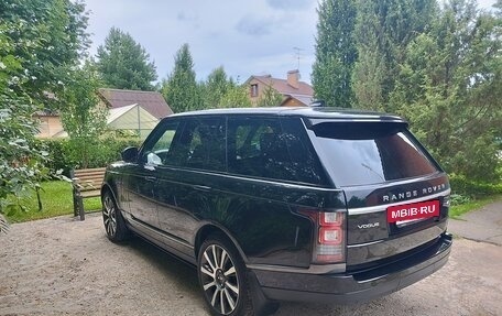 Land Rover Range Rover IV рестайлинг, 2017 год, 3 970 000 рублей, 4 фотография
