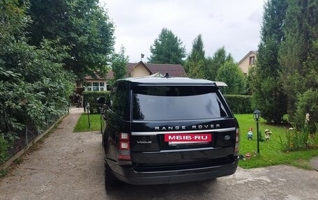Land Rover Range Rover IV рестайлинг, 2017 год, 3 970 000 рублей, 3 фотография