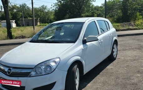 Opel Astra H, 2013 год, 620 000 рублей, 3 фотография