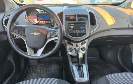 Chevrolet Aveo III, 2013 год, 500 000 рублей, 4 фотография