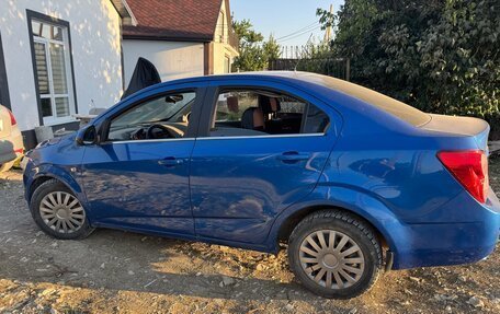 Chevrolet Aveo III, 2013 год, 500 000 рублей, 3 фотография