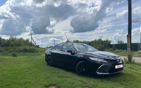 Toyota Camry, 2020 год, 3 150 000 рублей, 3 фотография