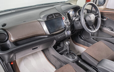 Honda Fit Shuttle I рестайлинг, 2014 год, 1 199 000 рублей, 16 фотография