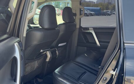 Toyota Land Cruiser Prado 150 рестайлинг 2, 2011 год, 2 720 000 рублей, 6 фотография