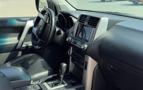 Toyota Land Cruiser Prado 150 рестайлинг 2, 2011 год, 2 720 000 рублей, 9 фотография