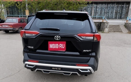 Toyota RAV4, 2025 год, 3 990 000 рублей, 2 фотография