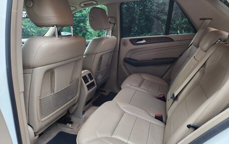 Mercedes-Benz M-Класс, 2012 год, 2 300 000 рублей, 9 фотография