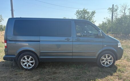 Volkswagen Multivan T5, 2004 год, 1 500 000 рублей, 4 фотография