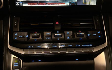 Toyota Land Cruiser, 2023 год, 11 600 000 рублей, 31 фотография