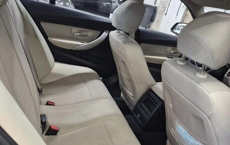 BMW 3 серия, 2016 год, 2 100 000 рублей, 8 фотография