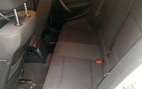 BMW 1 серия, 2010 год, 700 000 рублей, 6 фотография