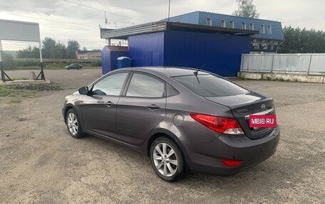 Hyundai Solaris II рестайлинг, 2010 год, 790 000 рублей, 4 фотография