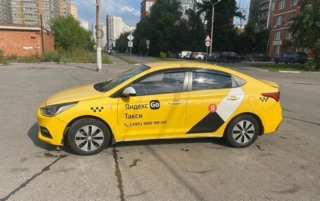 Hyundai Solaris II рестайлинг, 2018 год, 720 000 рублей, 8 фотография