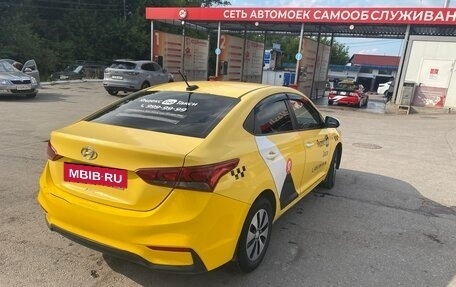 Hyundai Solaris II рестайлинг, 2018 год, 720 000 рублей, 6 фотография