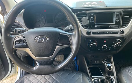 Hyundai Solaris II рестайлинг, 2018 год, 720 000 рублей, 11 фотография