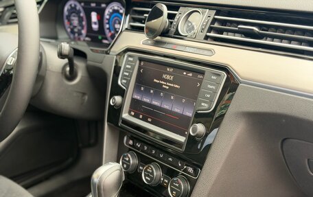Volkswagen Passat B8 рестайлинг, 2015 год, 1 625 000 рублей, 16 фотография