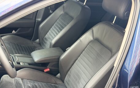 Volkswagen Passat B8 рестайлинг, 2015 год, 1 625 000 рублей, 19 фотография