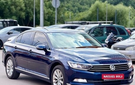 Volkswagen Passat B8 рестайлинг, 2015 год, 1 625 000 рублей, 11 фотография