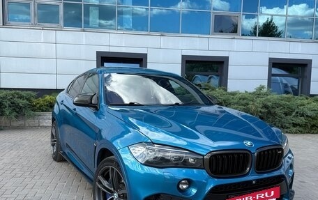 BMW X6 M, 2018 год, 3 650 000 рублей, 2 фотография