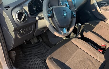 Renault Sandero II рестайлинг, 2017 год, 810 000 рублей, 13 фотография