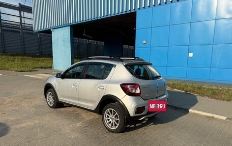 Renault Sandero II рестайлинг, 2017 год, 810 000 рублей, 5 фотография