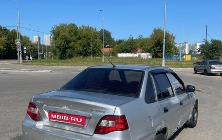 Daewoo Nexia I рестайлинг, 2010 год, 70 000 рублей, 2 фотография