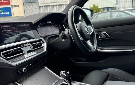 BMW 3 серия, 2021 год, 3 100 000 рублей, 13 фотография