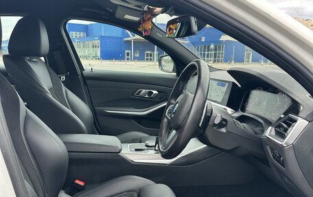 BMW 3 серия, 2021 год, 3 100 000 рублей, 11 фотография