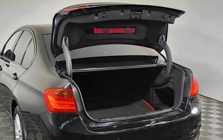 BMW 3 серия, 2013 год, 1 750 000 рублей, 13 фотография