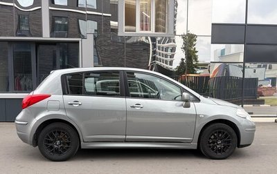 Nissan Tiida, 2010 год, 880 000 рублей, 1 фотография